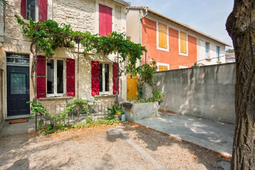 Mini Maison Studio Ancienne Renovee +Parking Avignon Kültér fotó